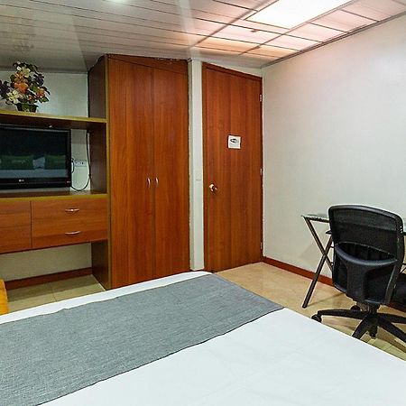 Hotel Ayenda Casa Howard 1092 보고타 외부 사진