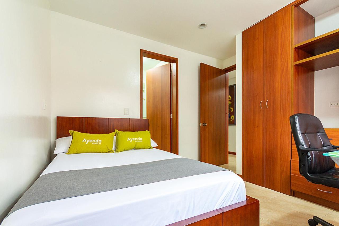 Hotel Ayenda Casa Howard 1092 보고타 외부 사진